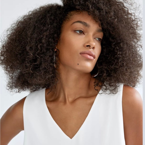 Babaton white tank blouse - Picture 2 of 2